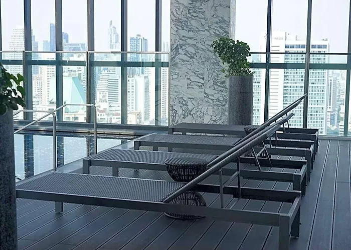 Rooftop Pool Gym Luxury Cozy Free Wifi 612