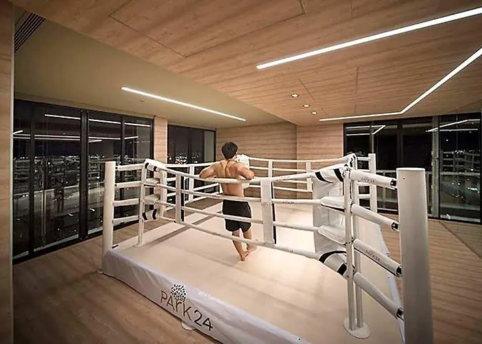 Rooftop Pool Gym Luxury Cozy Free Wifi 612 Hotell