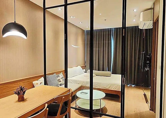 Hotell Rooftop Pool Gym Luxury Cozy Free Wifi 612 Bangkok